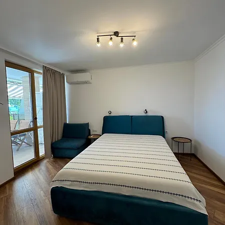 Kavatsi Holidays & With Sea View * سوزوبول
