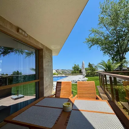 Kavatsi Holidays & With Sea View *