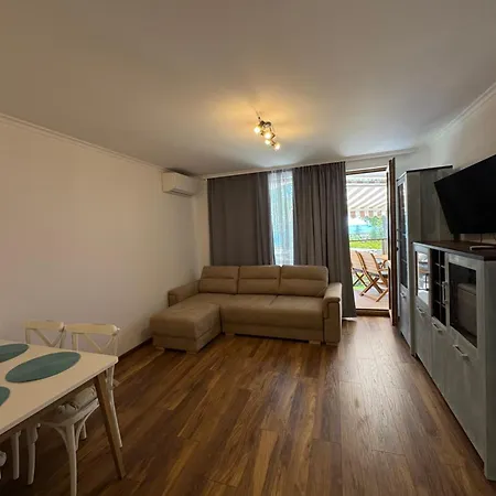 Kavatsi Holidays & With Sea View * سوزوبول